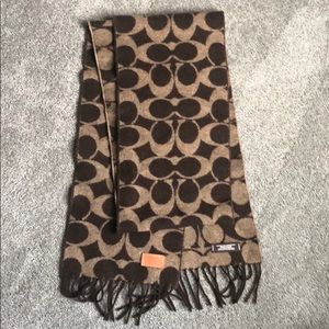 Coach Authentic Wool Scarf brown and tan
